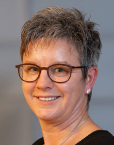 Heidi Rösti, Vorstand Volkshochschule Frutigen